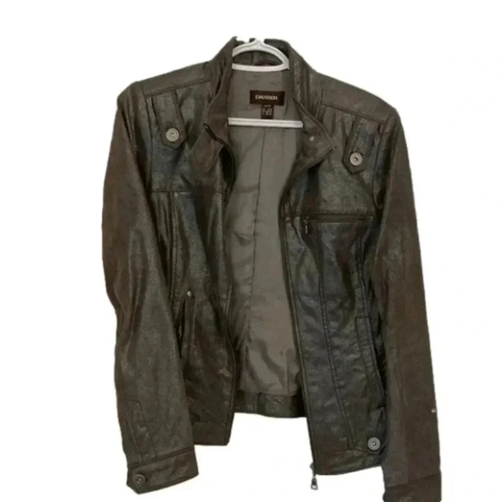 Danier Leather  Jacket​​​